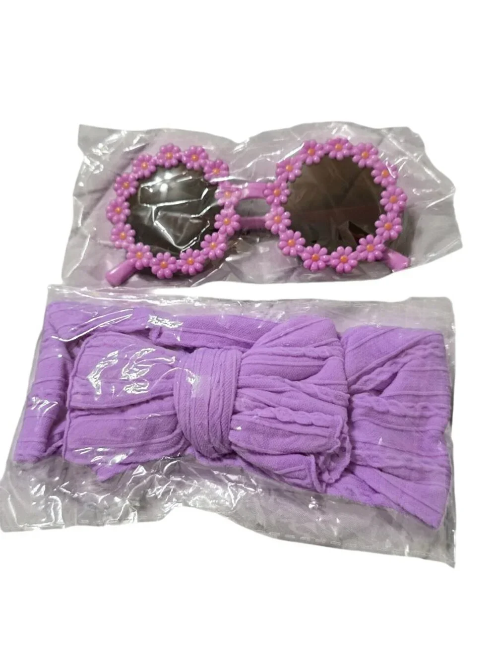NWT - Kids Daisy Sunglasses & Bow Headband Set (SKU#0501)